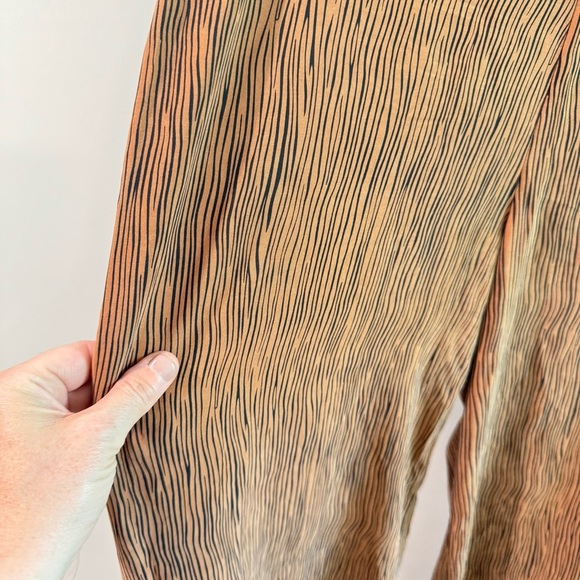 Pure Collection 100% Silk Animal Print Trousers Size 6R - Picture 2 of 6